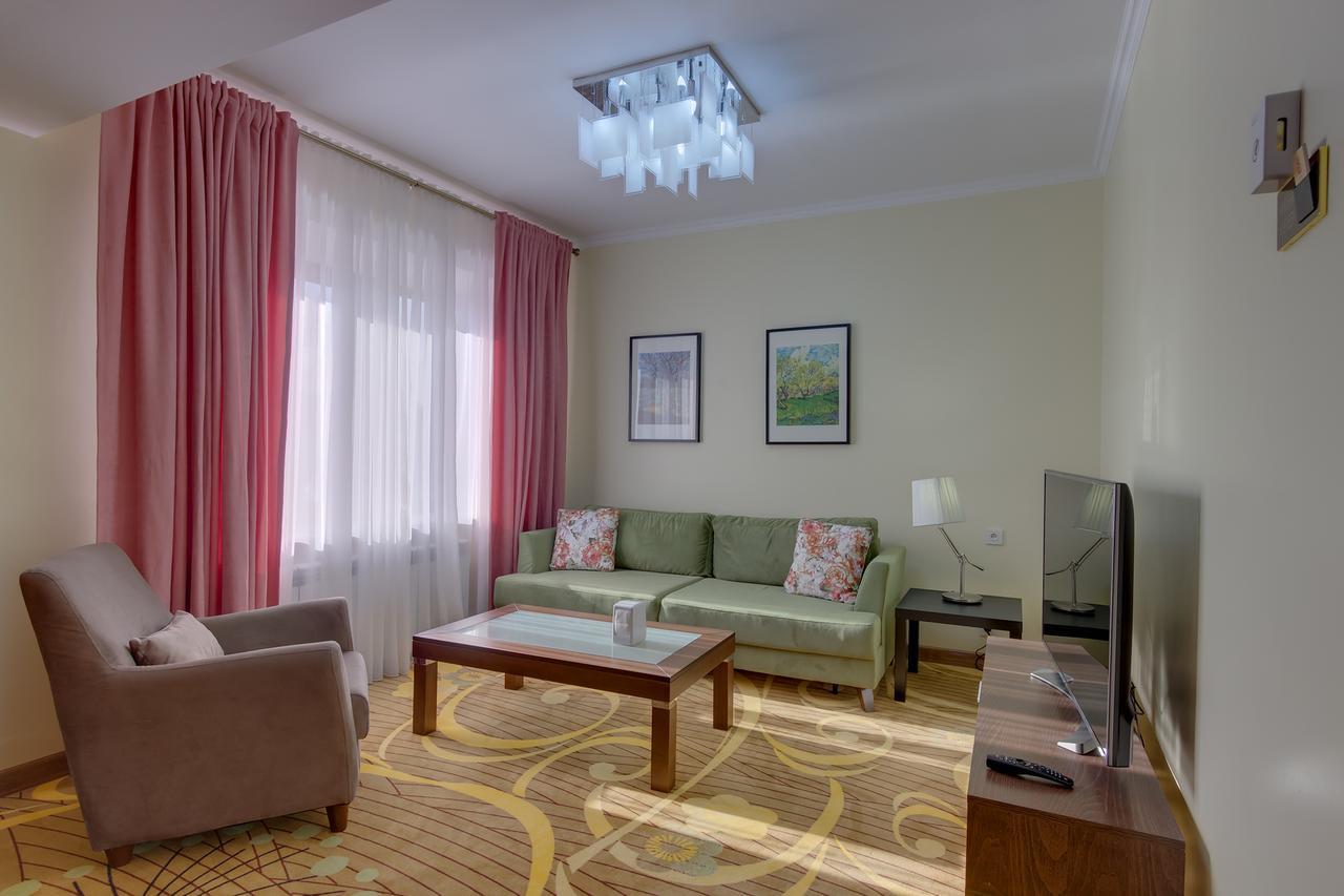Beis Spa Hotel Resort Almatî Exterior foto