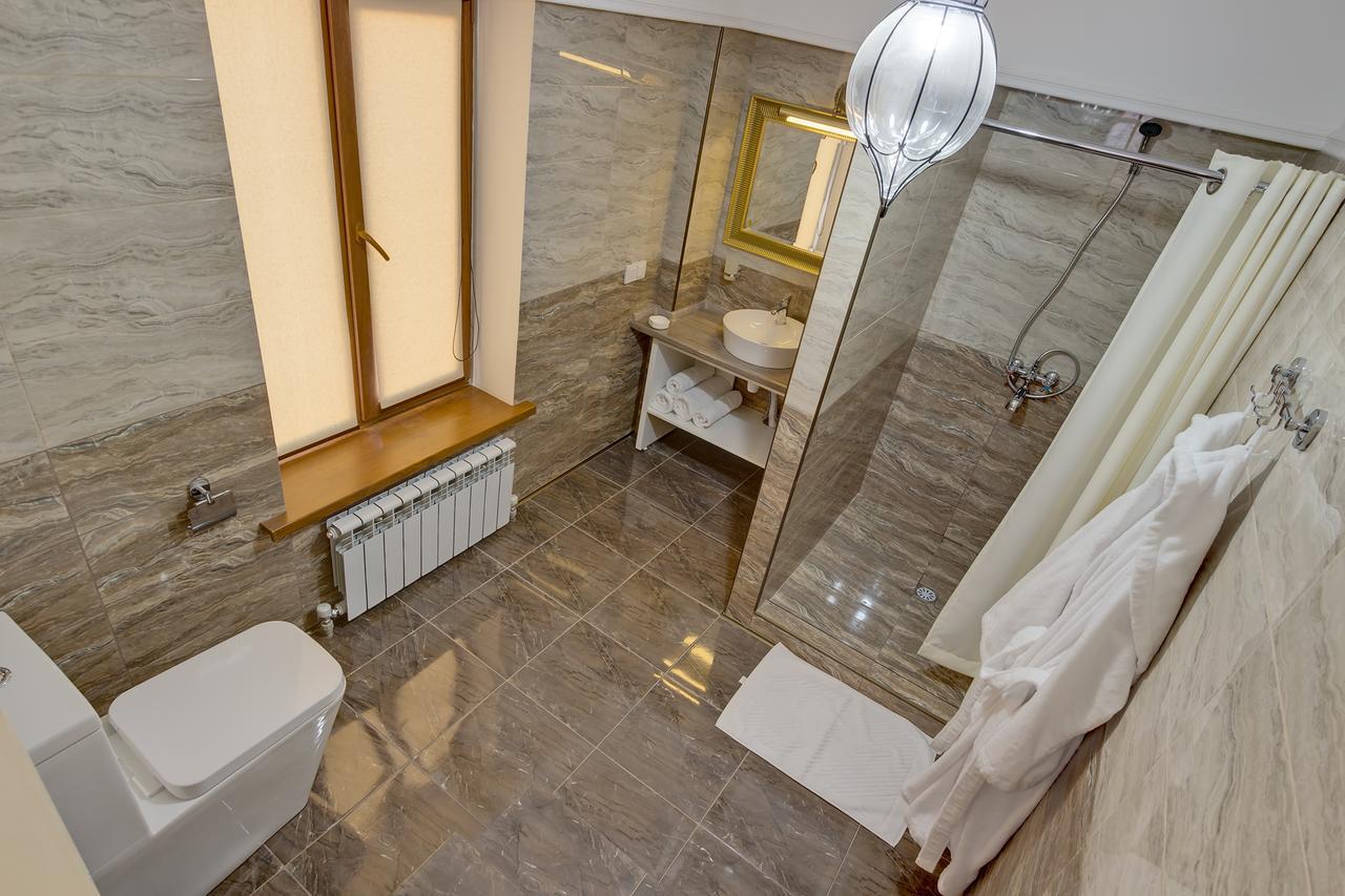 Beis Spa Hotel Resort Almatî Exterior foto